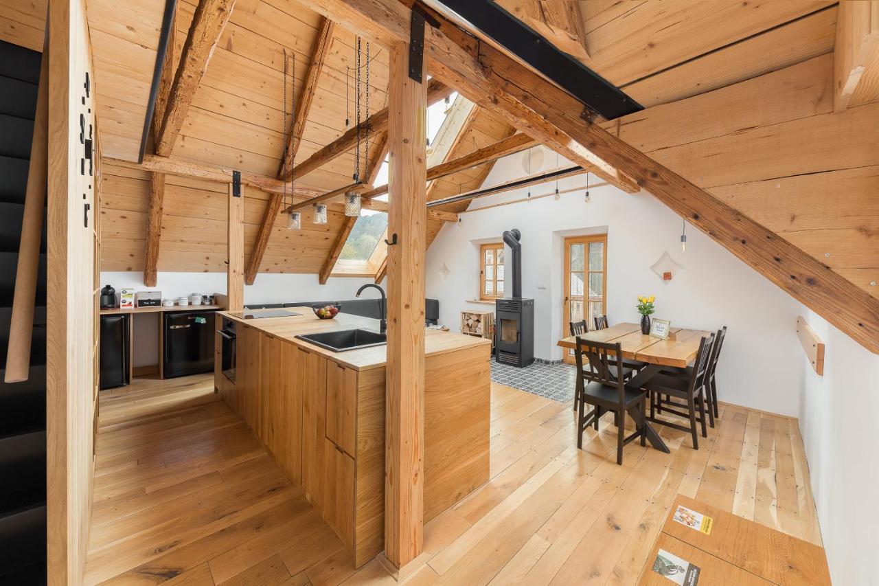 Hisa Na Soncu / Sun House Apartment Zgornje Gorje ภายนอก รูปภาพ
