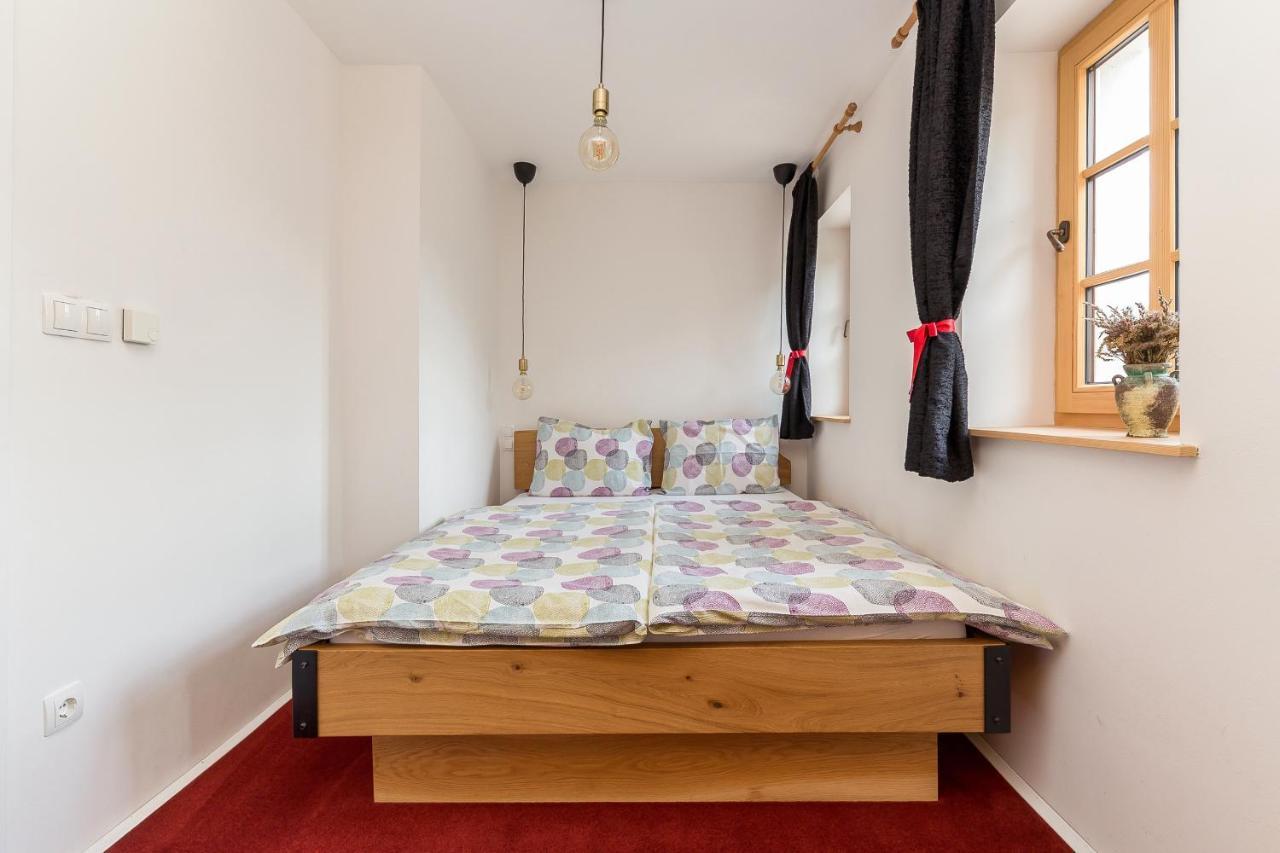 Hisa Na Soncu / Sun House Apartment Zgornje Gorje ภายนอก รูปภาพ